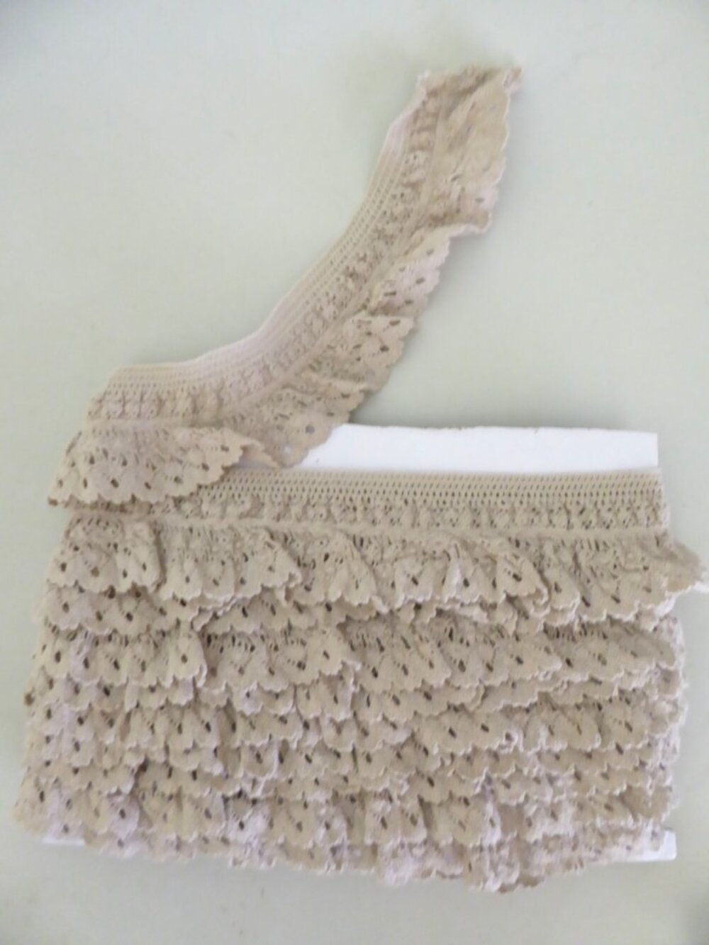 NEW 2” x 4 YARDS + 18” BEIGE RUFFLED CROCHET ELASTICIZED LACE TRIM BOLT SEWING